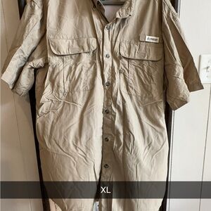 Magellan Outdoors Tan Casual Button Down Shirt